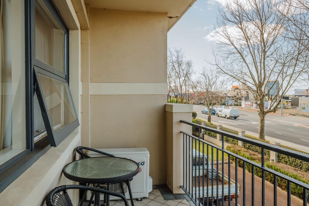 Canning Bridge Auto Lodge Perth Bagian luar foto